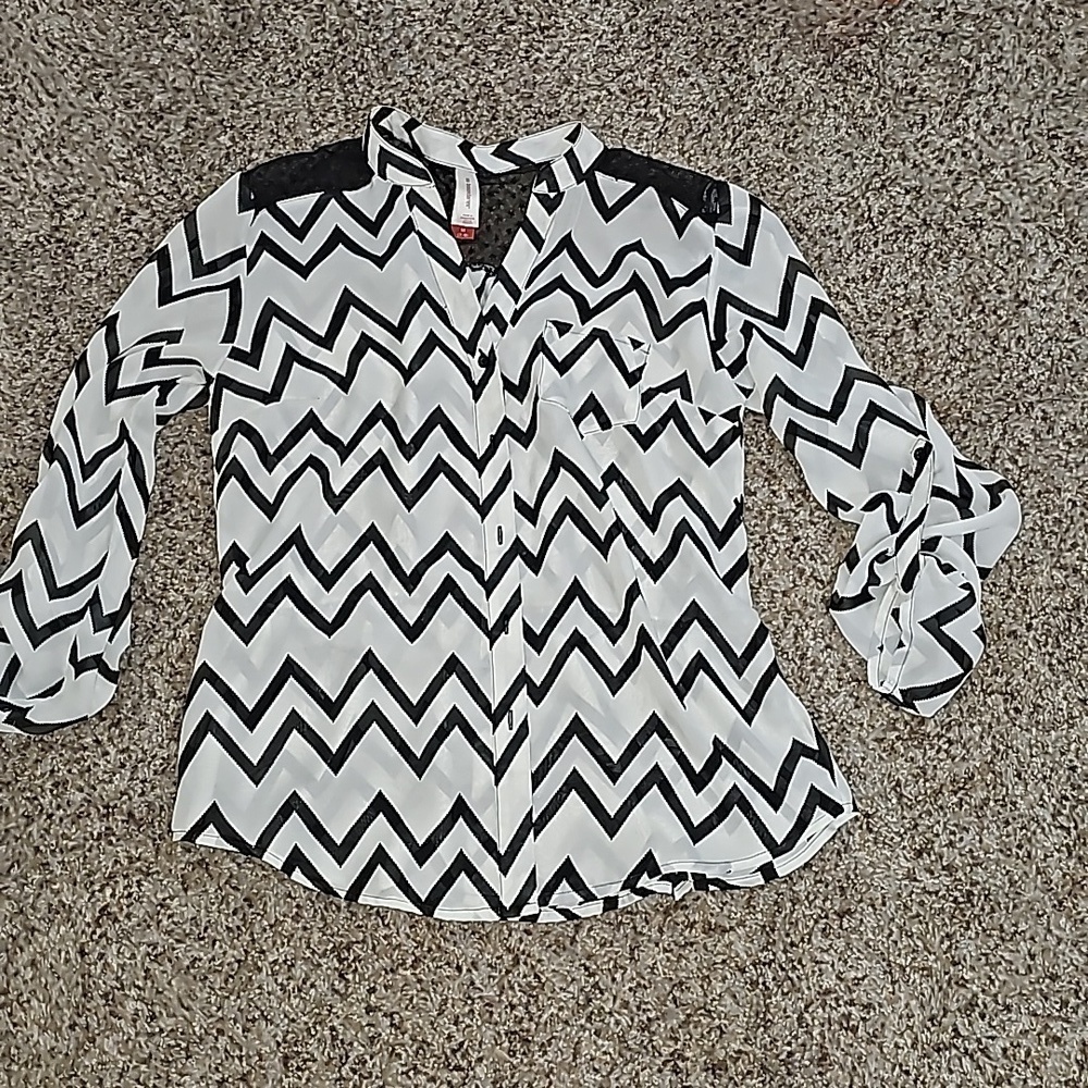 Cheveron Blouse